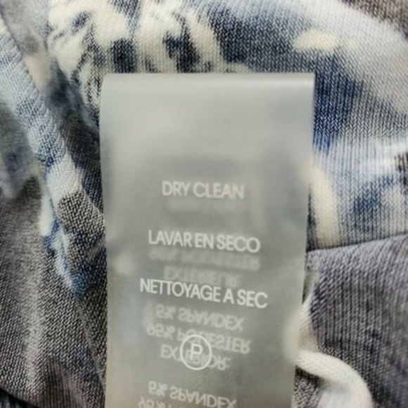 Karl Lagerfeld Paris Womens Floral Mock Turtleneck Blouse Faux Pearl Button S - Picture 11 of 12